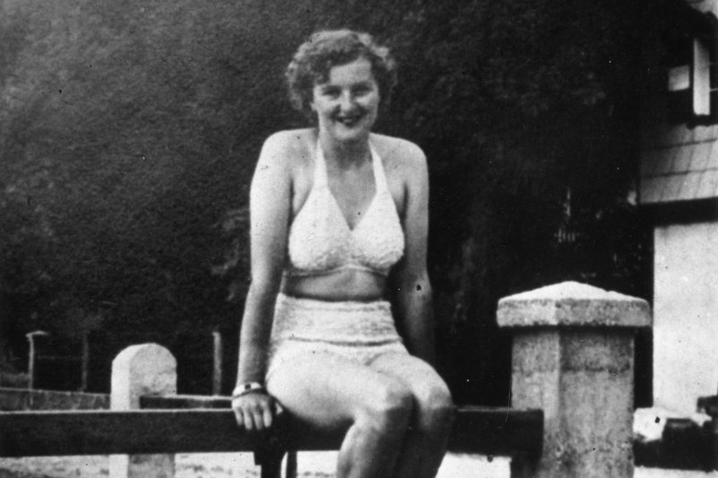 circa 1940:  Eva Braun (1910 - 1945) mistress of Adolf Hitler and later his presumed wife.  (Photo by Keystone/Getty Images)