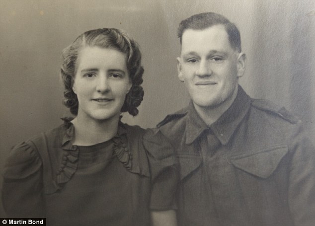 Chloe's late grandparents, Dennis and Kathleen Algar wrote each other hundreds of letters during World War II