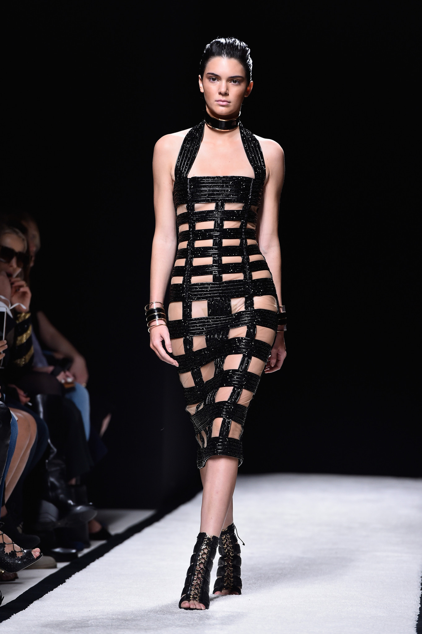 Balmain : Runway - Paris Fashion Week Womenswear Spring/Summer 2015