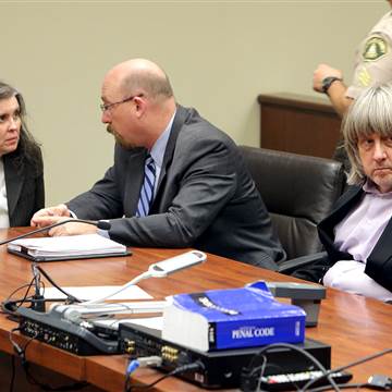 Image: David Turpin and Louise Turpin appear in court for their arraignment in Riverside