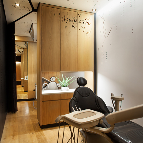 Montalba Architects converts trailer into a mobile dentist's surgery