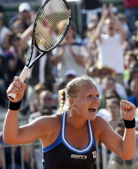 Netherland's Kiki Bertens celebrates her victory over Spain's Silvia Soler-Espinosa at the end of their French tennis Open third round match at the Roland Garros stadium in Paris. (Dominique Faget/AFP/Getty Images)