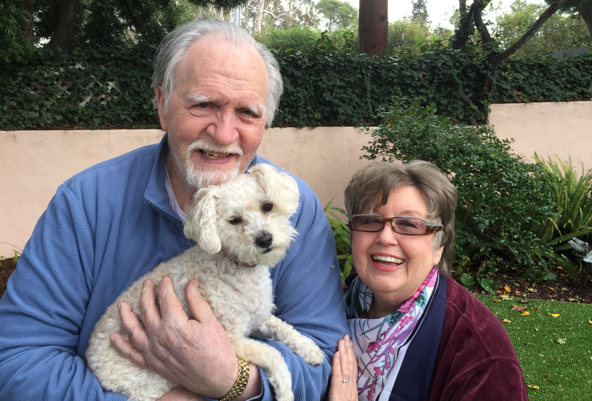 This January 2017, photo provided by Kelly Weimer, shows Jim Mitchell, 89, with his wife, Alice Mitc