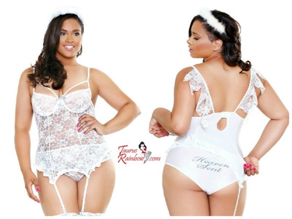 Plus Size Bridal-  4 Tips For Choosing The Perfect Plus Size Lingerie For Your Wedding Day1