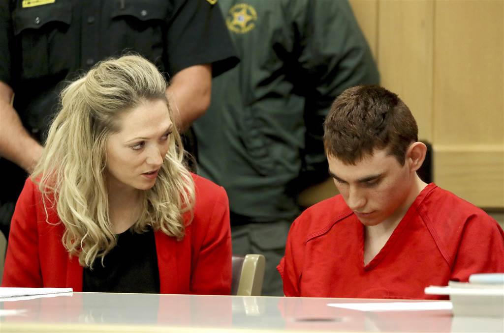 Image: Nikolas Cruz appears in court