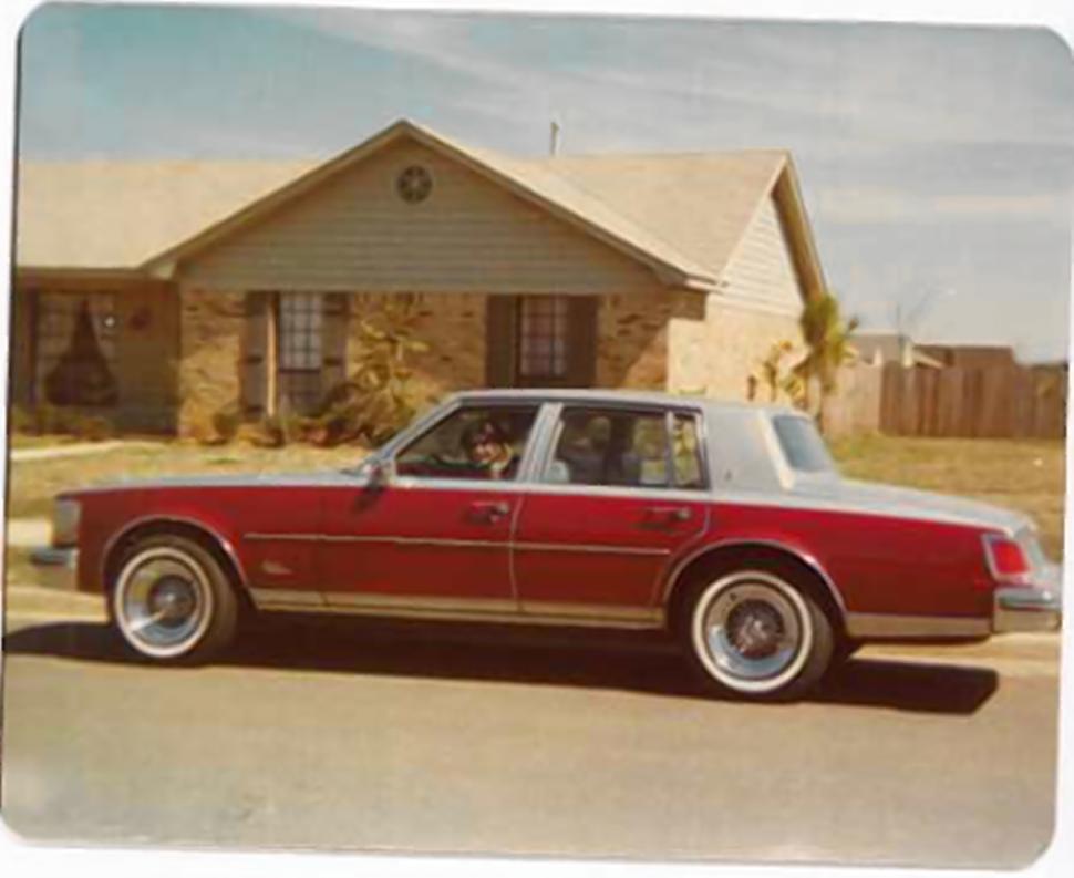 The Cadillac pictured is another car that Elvis gave Ginger Alden.